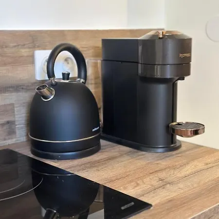 Duplex A 2 Min Des Arenes Et De La Maison Carree נים