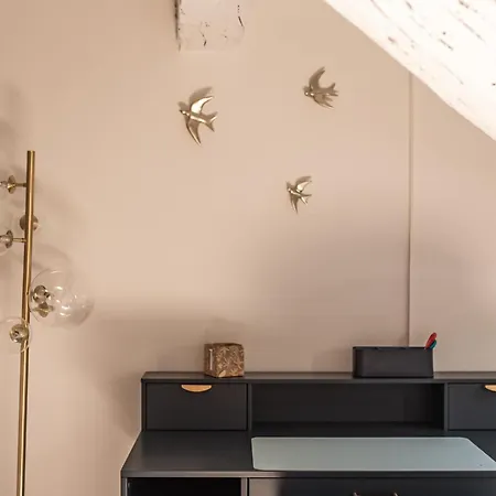 Duplex A 2 Min Des Arenes Et De La Maison Carree דירה נים