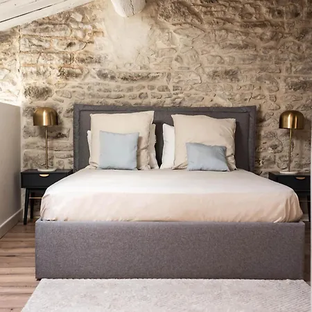 Duplex à 2 Min Des Arènes Et De La Maison Carrée * Nimes