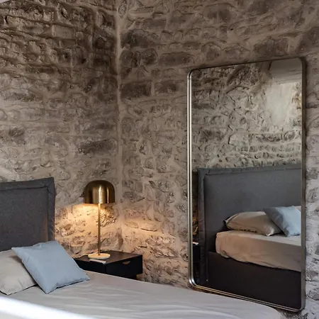 Duplex à 2 Min Des Arènes Et De La Maison Carrée * Nimes