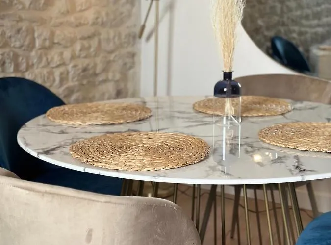 Duplex A 2 Min Des Arenes Et De La Maison Carree *