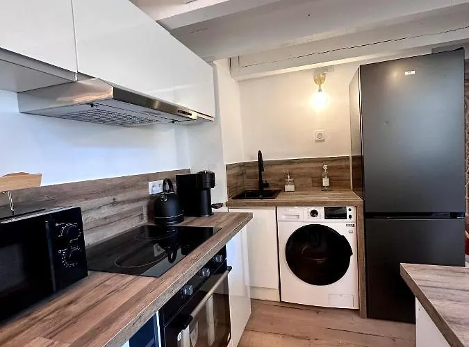 Duplex A 2 Min Des Arenes Et De La Maison Carree *