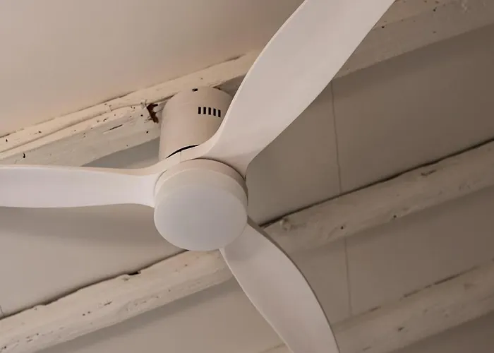 Duplex A 2 Min Des Arenes Et De La Maison Carree