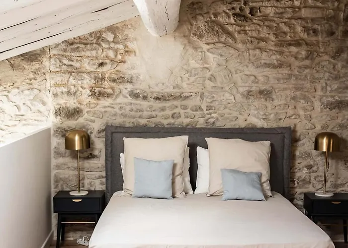 Duplex A 2 Min Des Arenes Et De La Maison Carree